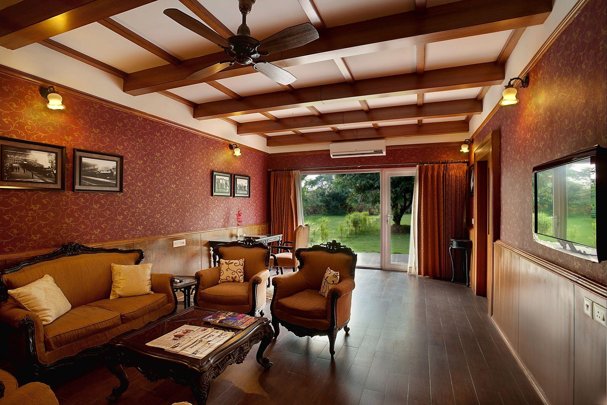Sinclairs Retreat Dooars, Chalsa Hotel Екстериор снимка