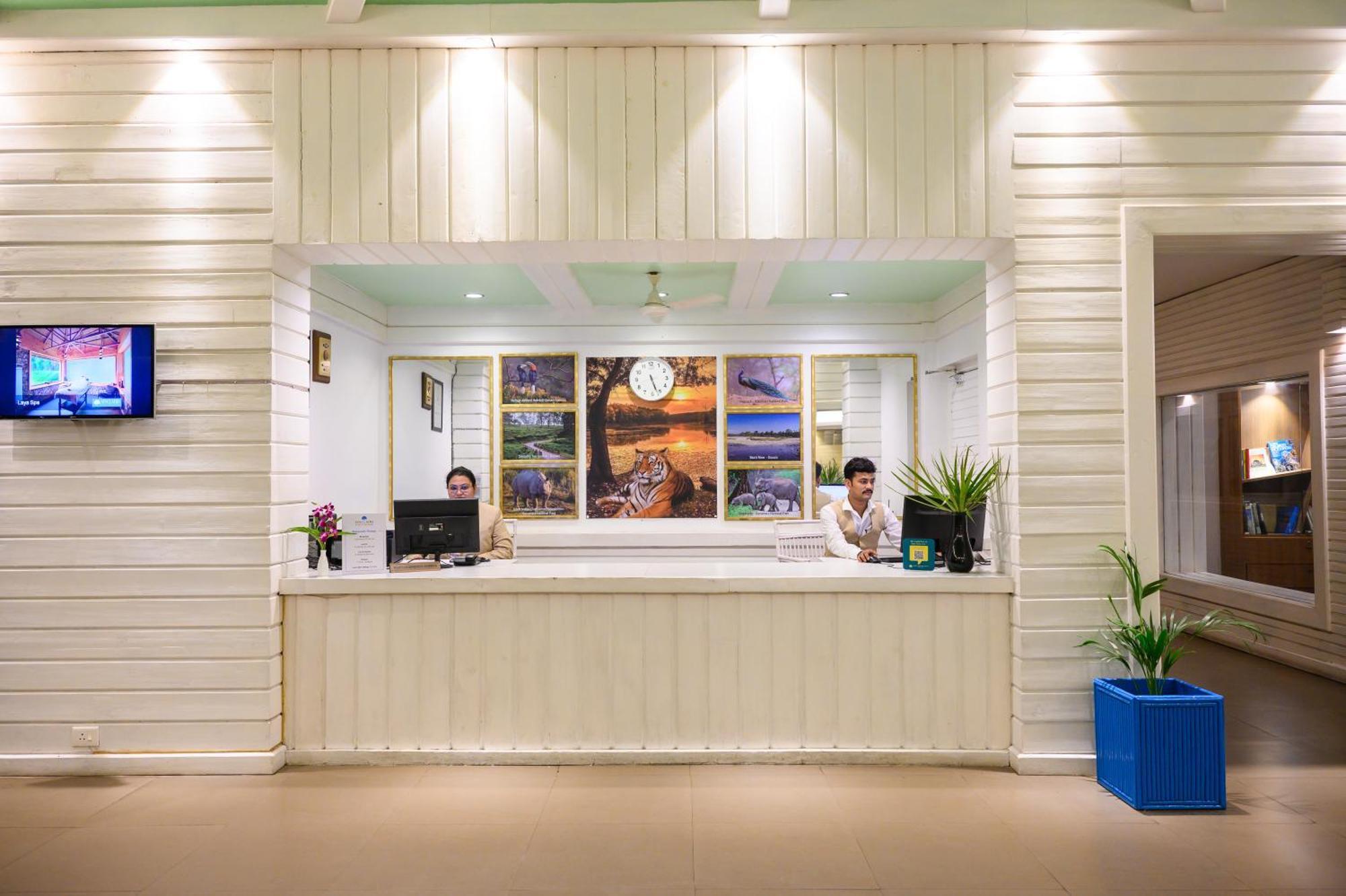 Sinclairs Retreat Dooars, Chalsa Hotel Екстериор снимка