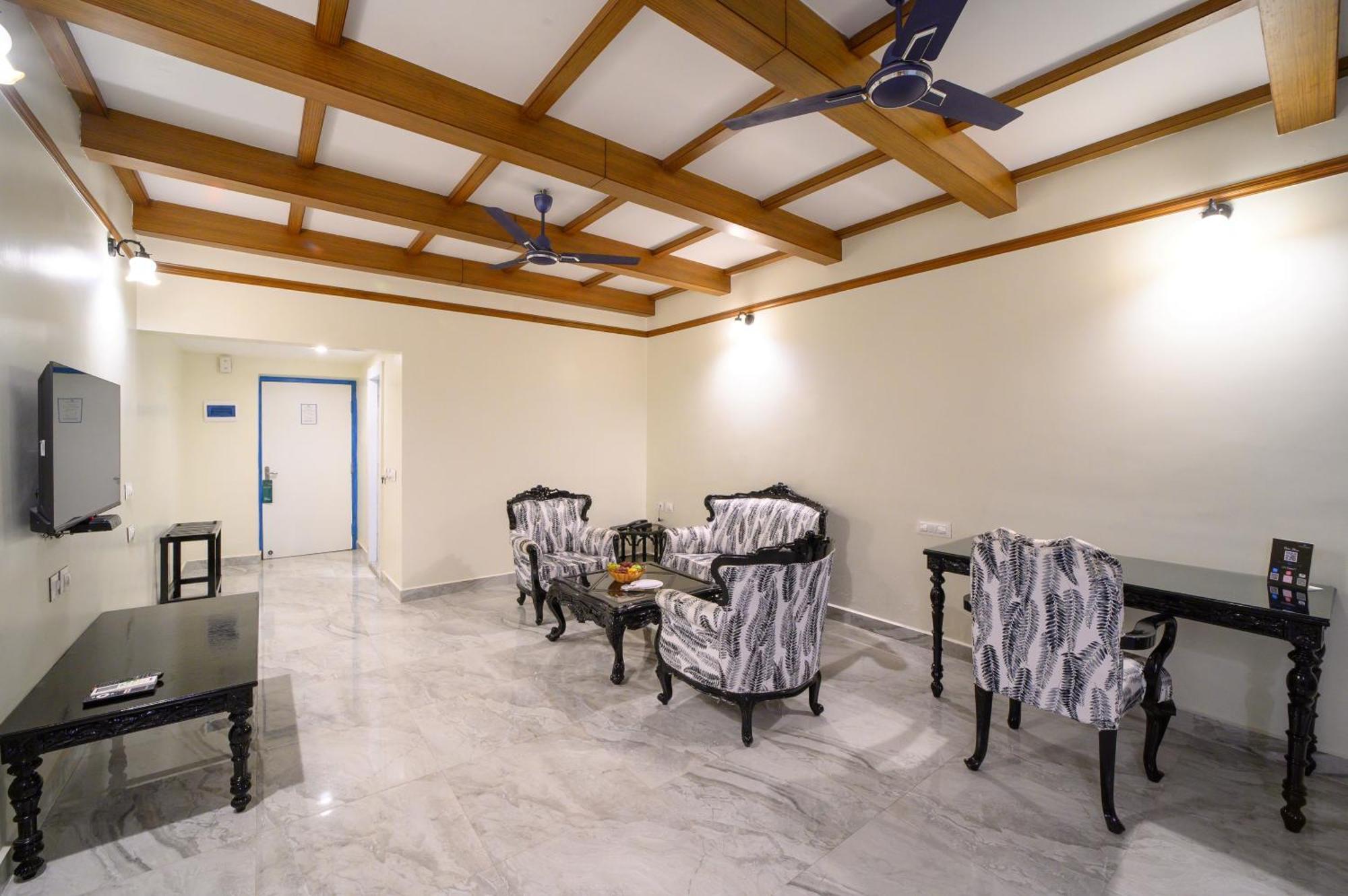 Sinclairs Retreat Dooars, Chalsa Hotel Екстериор снимка