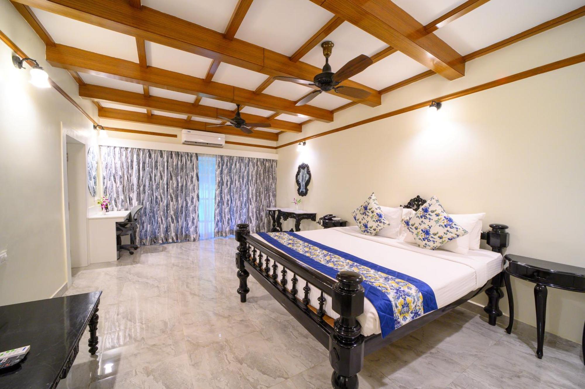 Sinclairs Retreat Dooars, Chalsa Hotel Екстериор снимка